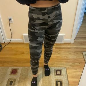 garage leggings